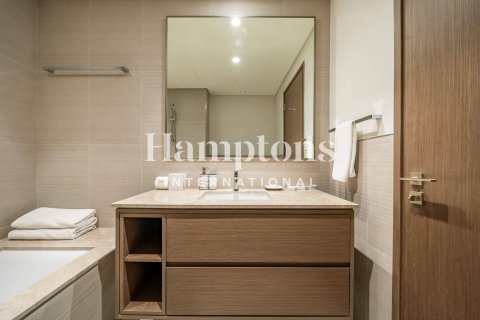 Apartment in Grandeur Residences, Palm Jumeirah, Dubai 2 bedrooms, 111.57650300 sq.m. № 63454 - photo 9