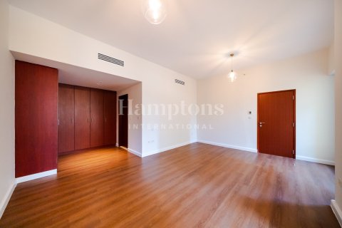Apartment in Jumeirah Beach Residence, Dubai 2 bedrooms, 133.07332817 sq.m. № 63460 - photo 6
