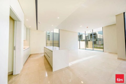 Villa in Dubai Hills Estate, Dubai 5 bedrooms, 662.2 sq.m. № 110585 - photo 14