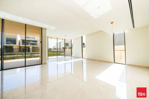 Villa in Dubai Hills Estate, Dubai 5 bedrooms, 662.2 sq.m. № 110585 - photo 12