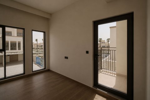 Townhouse in Dubai 5 bedrooms, 184 sq.m. № 110582 - photo 11