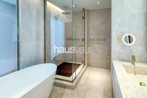 Apartment in Palm Jumeirah, Dubai 2 bedrooms, 126 sq.m. № 45014 - photo 12