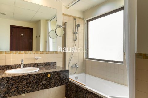 Apartamento en Jumeirah Beach Residence, Dubai, 2 dormitorios, 119 m², № 45029 - foto 12
