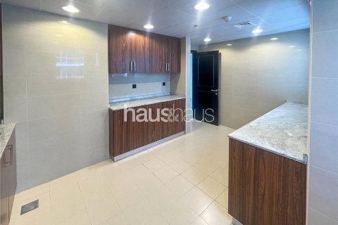 Ático en Dubai Marina, Dubai, 5 dormitorios, 487 m², № 45028 - foto 8