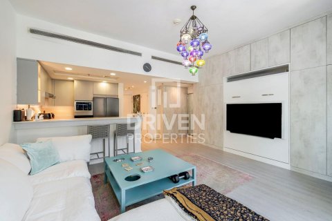Apartment in Bay Square, Business Bay, Dubai studio, 61 sq.m. № 19299 - photo 2
