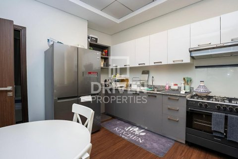 Townhouse in Jumeirah Village Triangle, Dubai 3 bedrooms, 168 sq.m. № 19298 - photo 10
