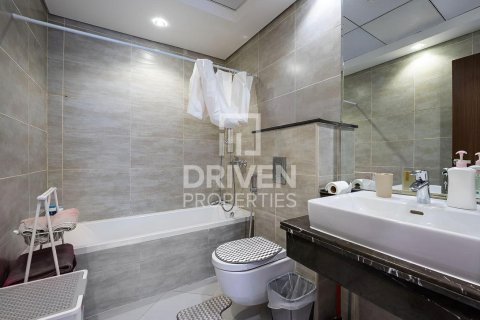 Townhouse in Jumeirah Village Triangle, Dubai 3 bedrooms, 168 sq.m. № 19298 - photo 6