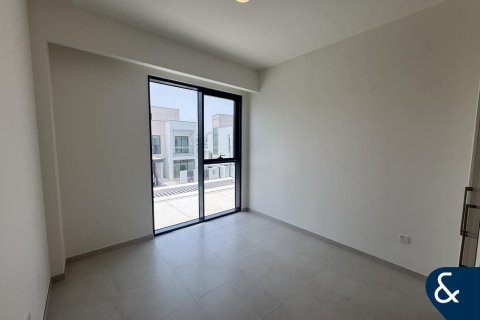 Villa in Caya, Arabian Ranches 3, Dubai 4 bedrooms, 381 sq.m. № 76550 - photo 25