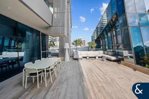 Apartment in Business Bay, Dubai 3 bedrooms, 484 sq.m. № 76546 - photo 22