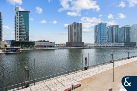 Apartment in Business Bay, Dubai 3 bedrooms, 484 sq.m. № 76546 - photo 25