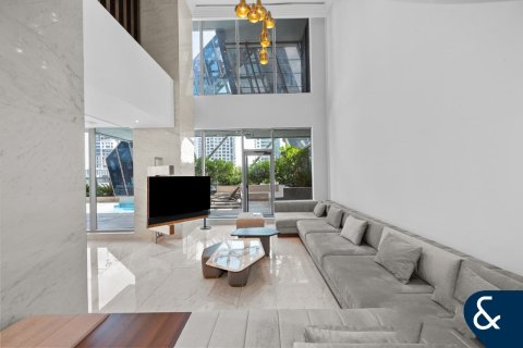 Apartment in Business Bay, Dubai 3 bedrooms, 484 sq.m. № 76546 - photo 5