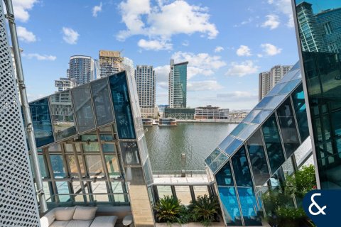 Apartment in Business Bay, Dubai 3 bedrooms, 484 sq.m. № 76546 - photo 26