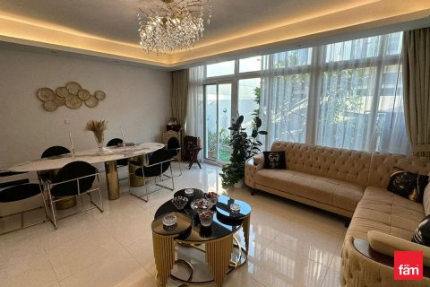 Adosado en Dubai, 3 dormitorios, 167.4 m², № 83543 - foto 3