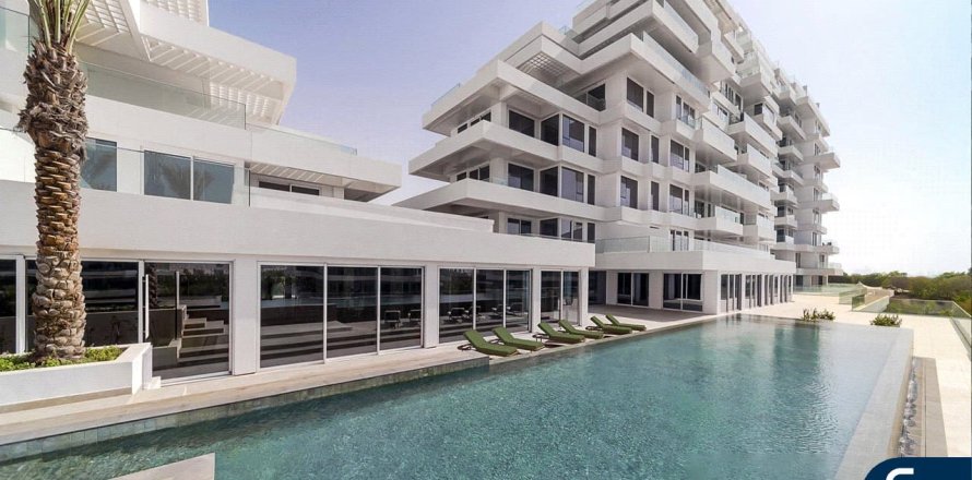 Apartment in SEVENTH HEAVEN in Al Barari, Dubai 3 bedrooms, 346 sq.m. № 99200