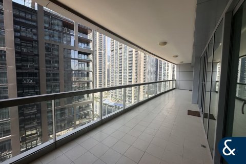 Apartment in 8 BOULEVARD WALK in Downtown Dubai (Downtown Burj Dubai), Dubai 2 bedrooms, 152 sq.m. № 99203 - photo 9