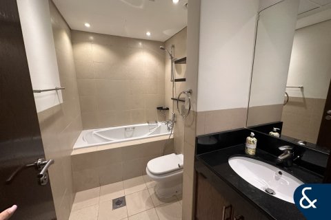 Apartment in 8 BOULEVARD WALK in Downtown Dubai (Downtown Burj Dubai), Dubai 2 bedrooms, 152 sq.m. № 99203 - photo 8