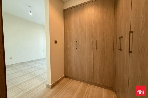 Купить таунхаус в Дубае: 5 спален, 327.9м², № 91847 - фото 14