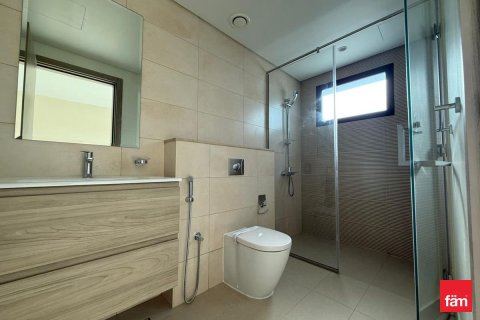 Купить таунхаус в Дубае: 5 спален, 327.9м², № 91847 - фото 17