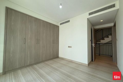 Купить таунхаус в Дубае: 5 спален, 327.9м², № 91847 - фото 16