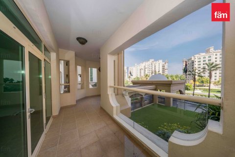Appartement à Palm Jumeirah, Dubai, 2 chambres, 147.3 m², № 91846 - photo 2