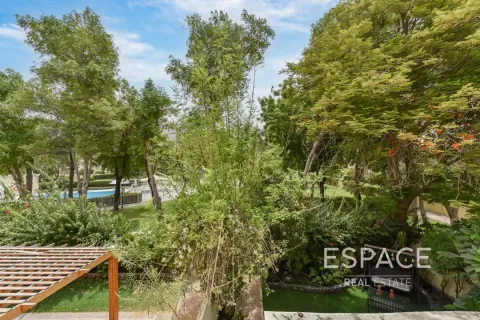 Villa en The Springs, Dubai, 3 dormitorios, 237 m², № 61930 - foto 1
