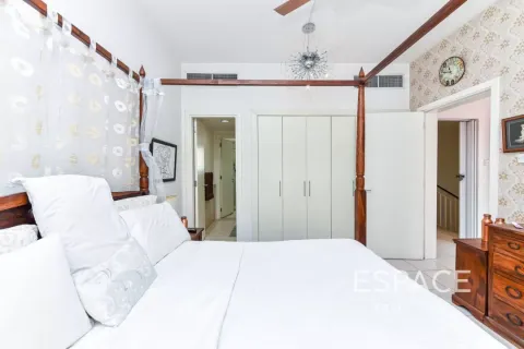 Villa en The Springs, Dubai, 3 dormitorios, 237 m², № 61930 - foto 12