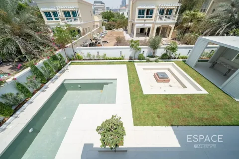 Villa en Jumeirah Village Triangle, Dubai, 5 dormitorios, 398 m², № 61934 - foto 2