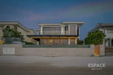 Villa in Palm Jumeirah, Dubai 5 bedrooms, 594 sq.m. № 61931 - photo 21