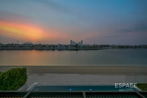 Купить виллу в Пальме Джумейре, Дубай: 5 спален, 594м², № 61931 - фото 12
