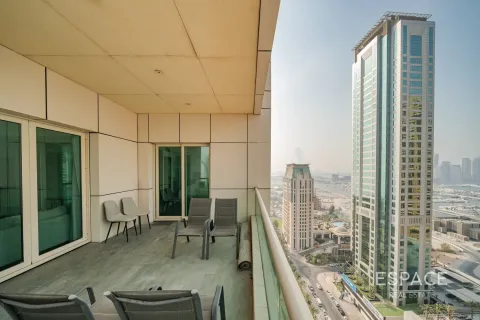 Apartment in Dubai Marina, Dubai 2 bedrooms, 124 sq.m. № 61946 - photo 17