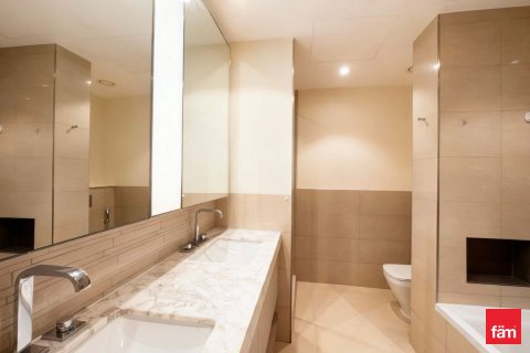 Снять в аренду квартиру в Дубай Хилс Эстейт, Дубай: 2 спальни, 122.4м², № 83470 - фото 9