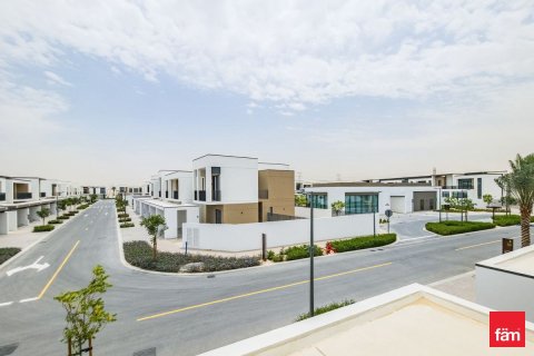Villa en Dubai, 4 dormitorios, 293.5 m², № 110575