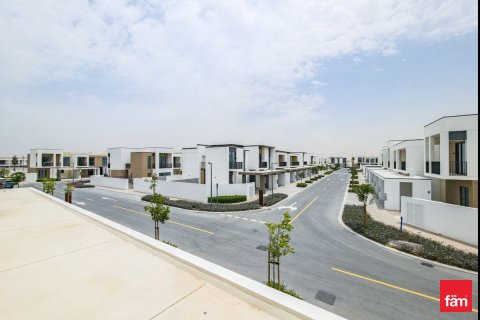 Villa en Dubai, 4 dormitorios, 293.5 m², № 110575 - foto 11