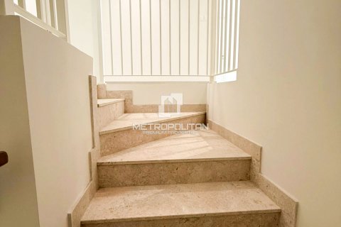 Townhouse in The Pulse, Dubai South (Dubai World Central), Dubai 4 bedrooms, 322 sq.m. № 73854 - photo 6