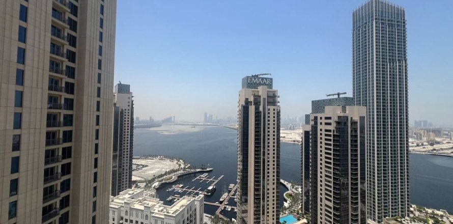 Apartment in Dubai 3 bedrooms, 151.1 sq.m. № 95625