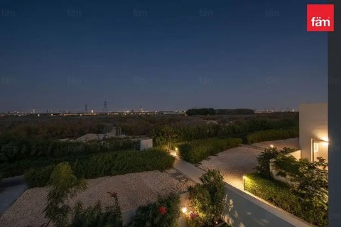 Снять в аренду таунхаус в Дубае: 3 спальни, 252м², № 95615 - фото 7