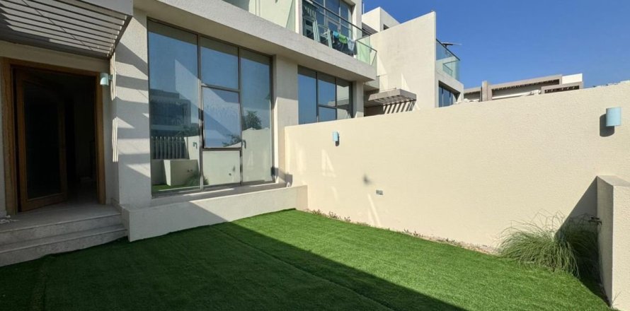 تاون هاوس في Al Furjan, دبي 3 غرف نوم, 147.9 م² رقم 97745