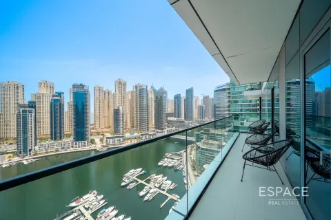 Apartment in VIDA RESIDENCES DUBAI MARINA in Dubai Marina, Dubai 3 bedrooms, 153 sq.m. № 62905 - photo 18