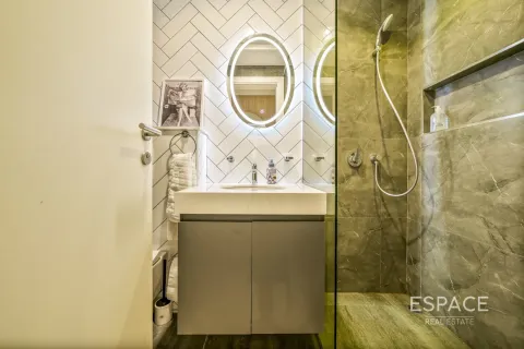 Apartment in Jumeirah Village Circle, Dubai 2 bedrooms, 106 sq.m. № 62908 - photo 15