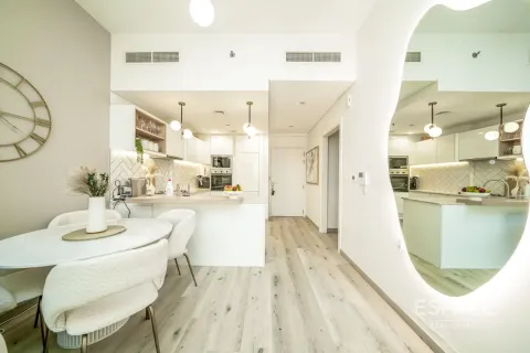 Apartment in Jumeirah Village Circle, Dubai 2 bedrooms, 106 sq.m. № 62908 - photo 8