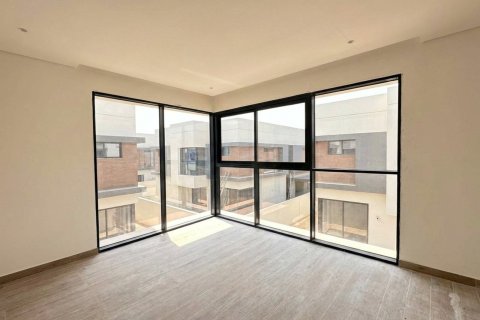 Townhouse in Dubai 3 bedrooms, 282 sq.m. № 96817 - photo 9