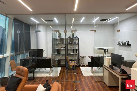 Bureau à Business Bay, Dubai, 48.8 m², № 77876 - photo 8