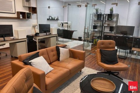Bureau à Business Bay, Dubai, 48.8 m², № 77876 - photo 3