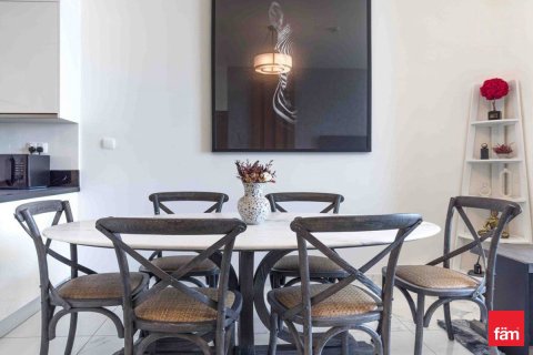 Apartment in Business Bay, Dubai 1 bedroom, 75.3 sq.m. № 115016 - photo 10