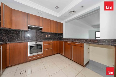 Appartement à Palm Jumeirah, Dubai, 1 chambre, 125.7 m², № 115020 - photo 7