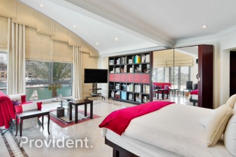 Villa à Palm Jumeirah, Dubai, 6 chambres, 1241.5 m², № 2831 - photo 17