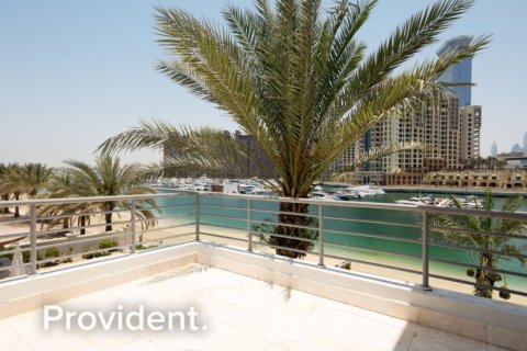 Villa à Palm Jumeirah, Dubai, 6 chambres, 1241.5 m², № 2831 - photo 20