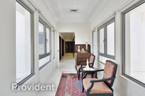 Villa à Palm Jumeirah, Dubai, 6 chambres, 1241.5 m², № 2831 - photo 13