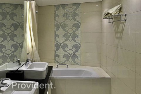 Apartment in Business Bay, Dubai 2 bedrooms, 128 sq.m. № 2832 - photo 6