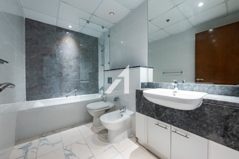 Apartment in Al Habtoor City, Business Bay, Dubai 3 bedrooms, 182.6 sq.m. № 67712 - photo 12